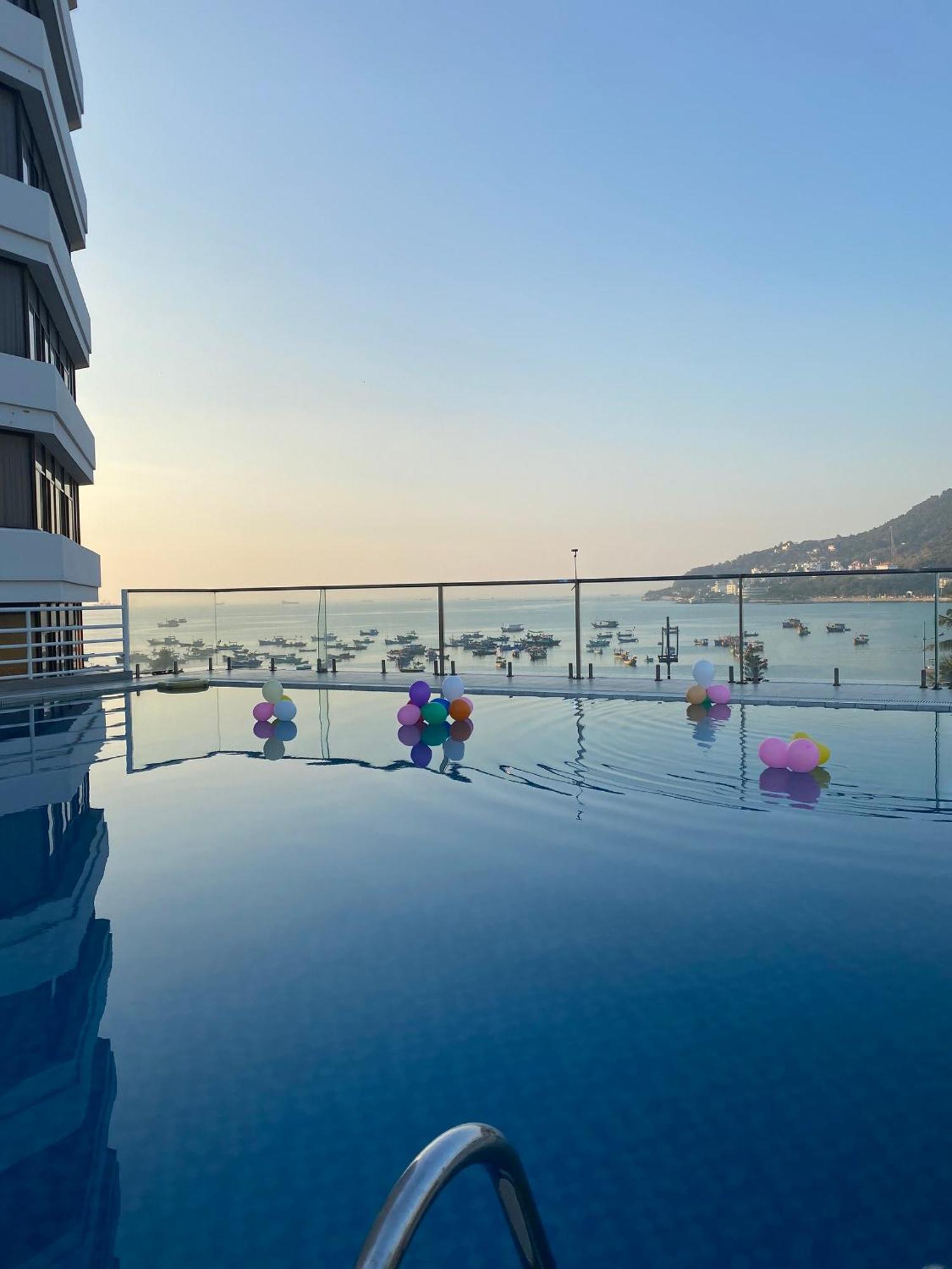 Vung Tau P&T Hotel Екстер'єр фото
